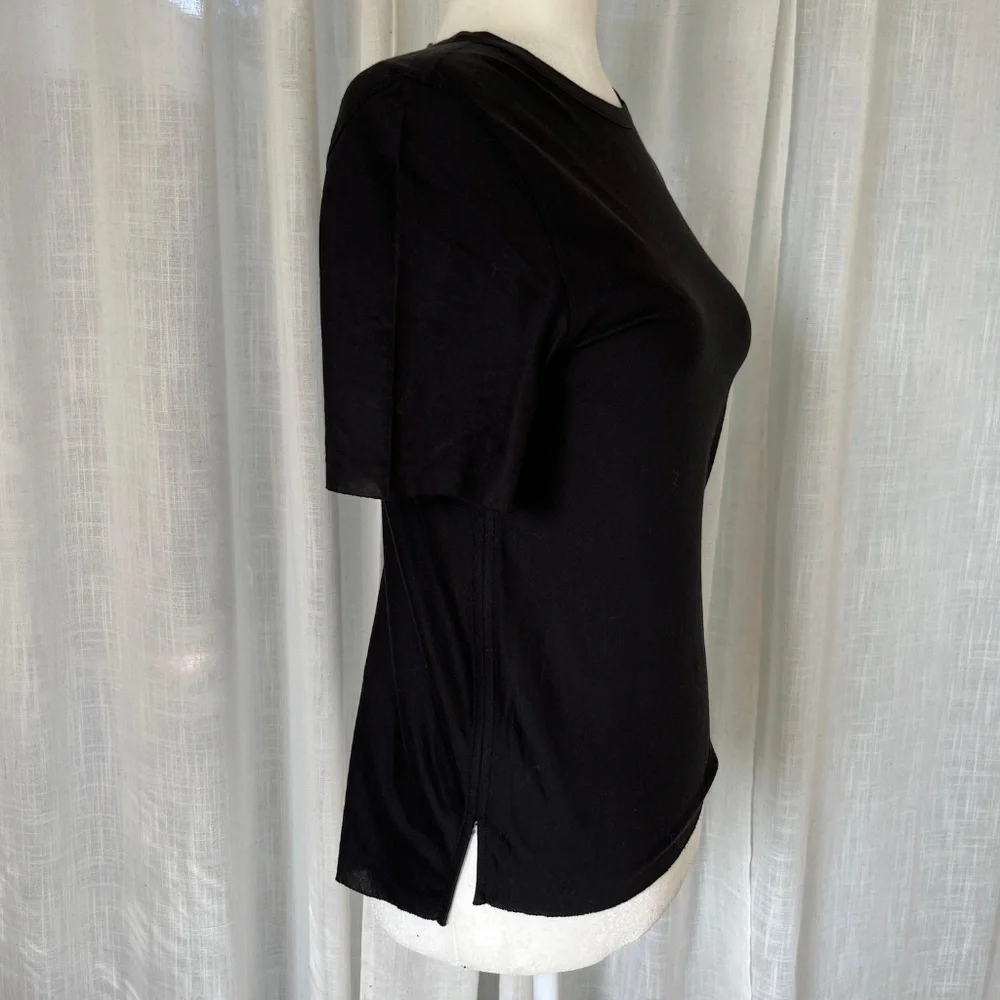 LULULEMON LAB BLACK SILK BLEND T-SHIRT NWT SIZE 2 - Picture 3 of 7